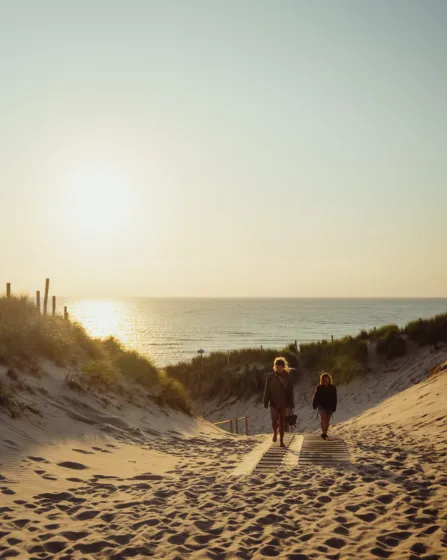 Golden hour strand